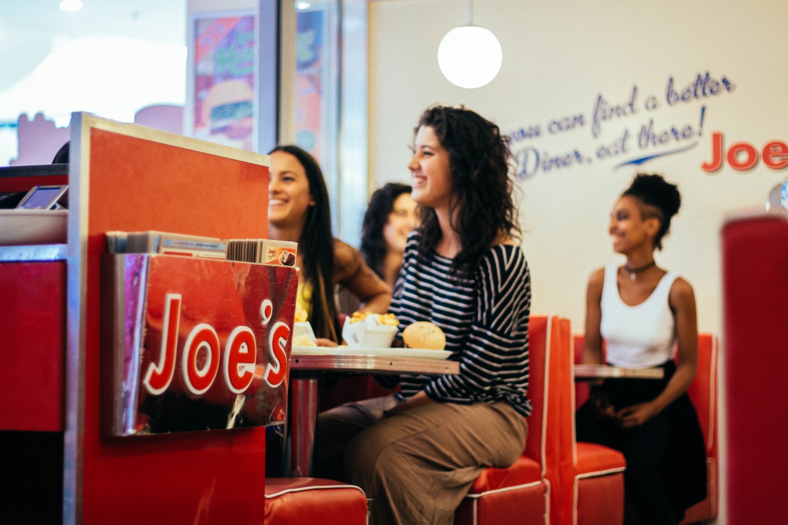 Joe's Easy Diner
